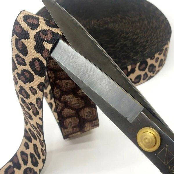 

1 метр резинка поясная 3,8 см леопард (657-Л-0174-1)