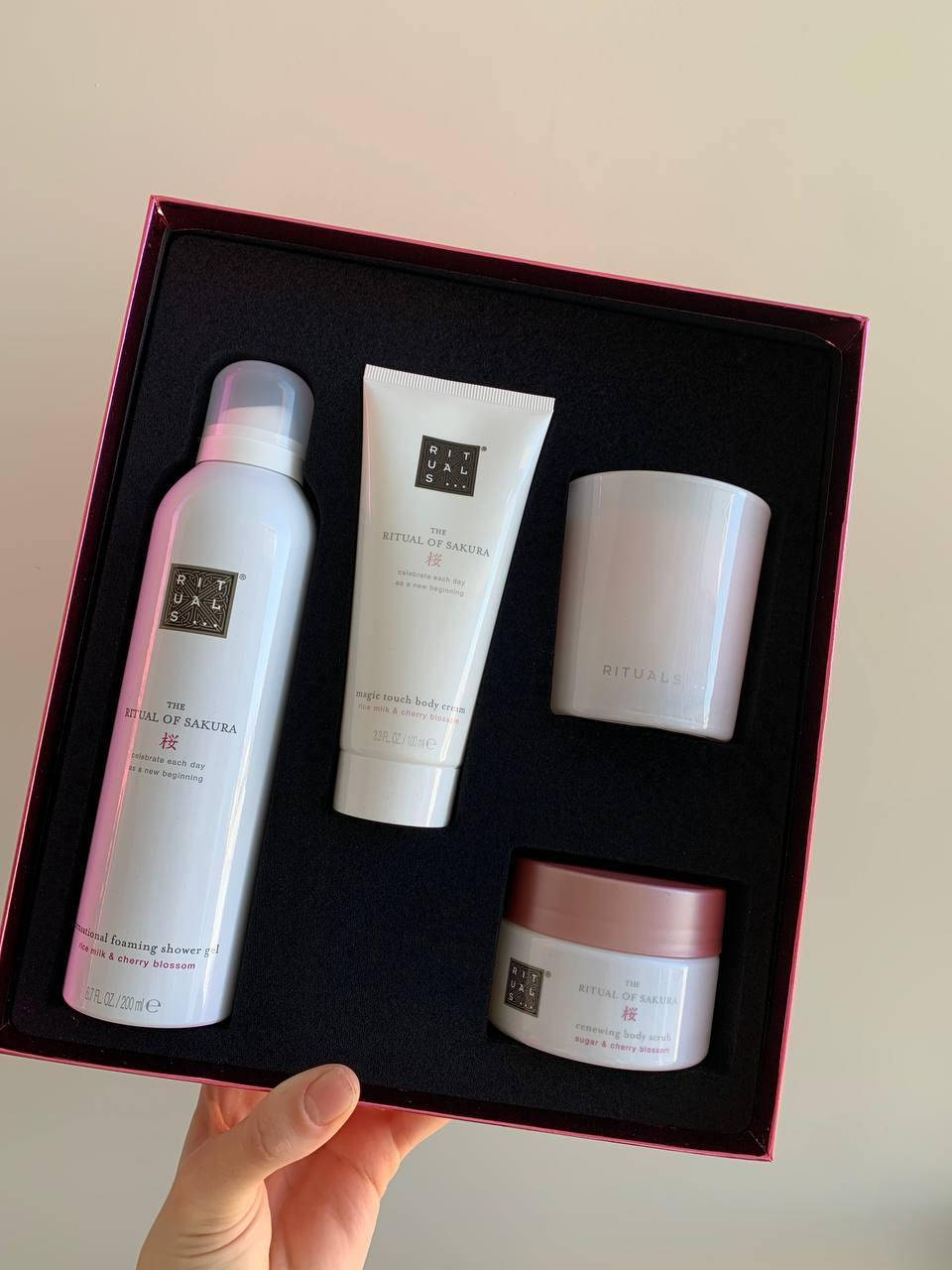 

Подарочный набор Rituals Sakura M Нидерланды, Белый