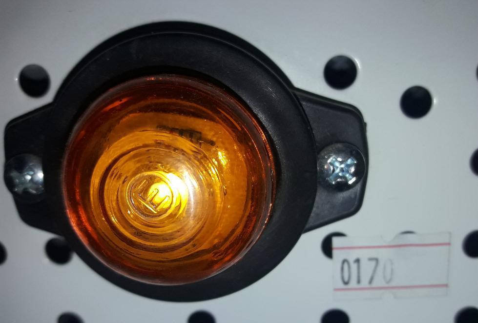 

Габаритные огни для грузовиков Круглые, Фонарь габаритный прицепа, габариты рожки мини