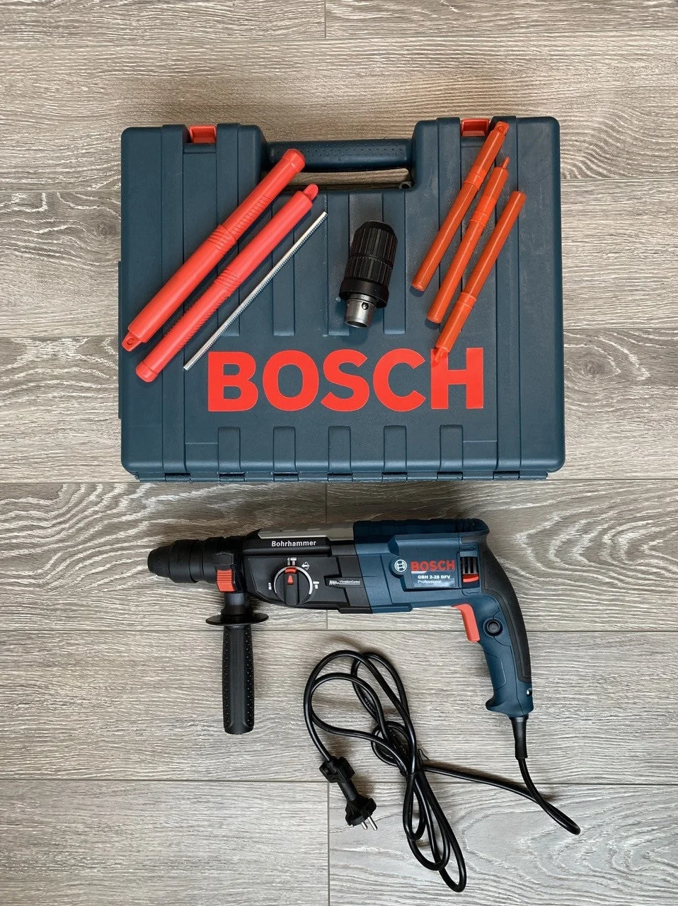 

Перфоратор Bosch GBH2-28
