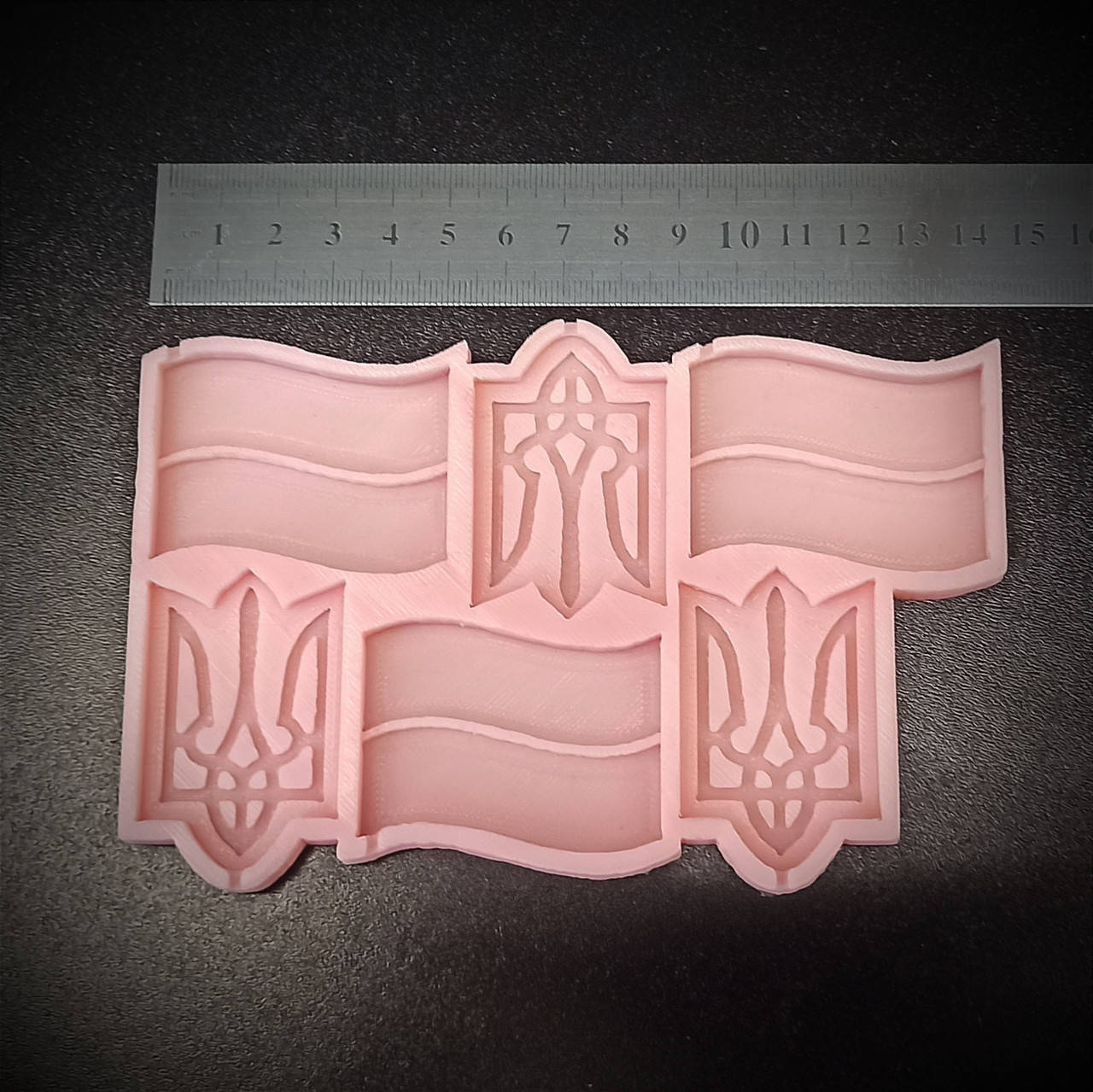 

Молд для леденцов флаг и герб Украины