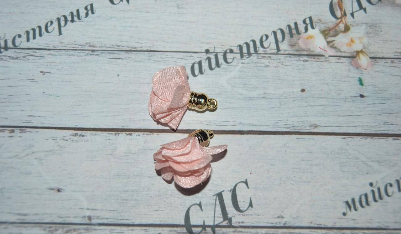 

Подвеска шифоновая Цветочек 2,5*3см персик