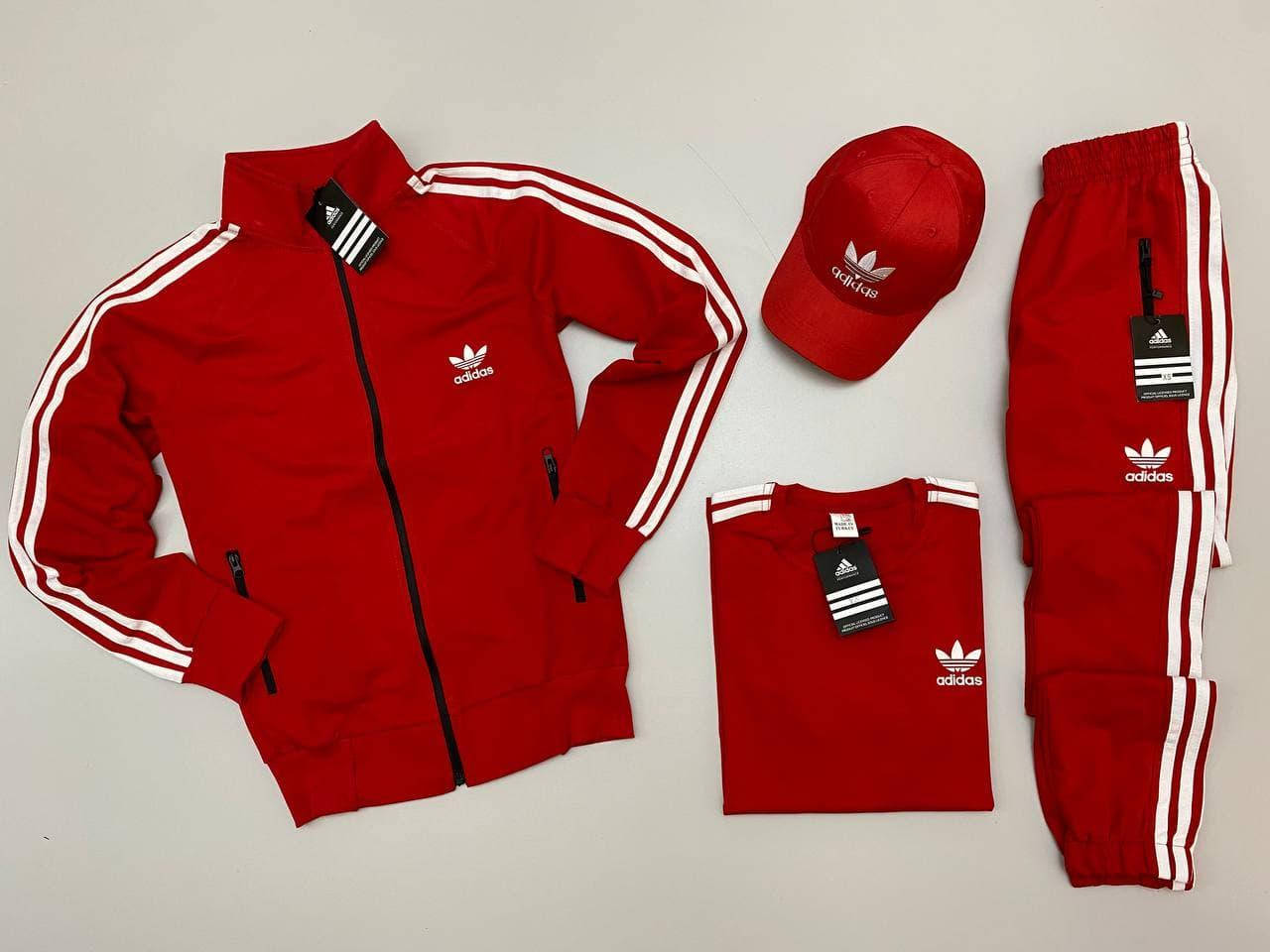 

Мужской спортивный костюм Adidas красный с полосами без капюшона 4в1 комплект