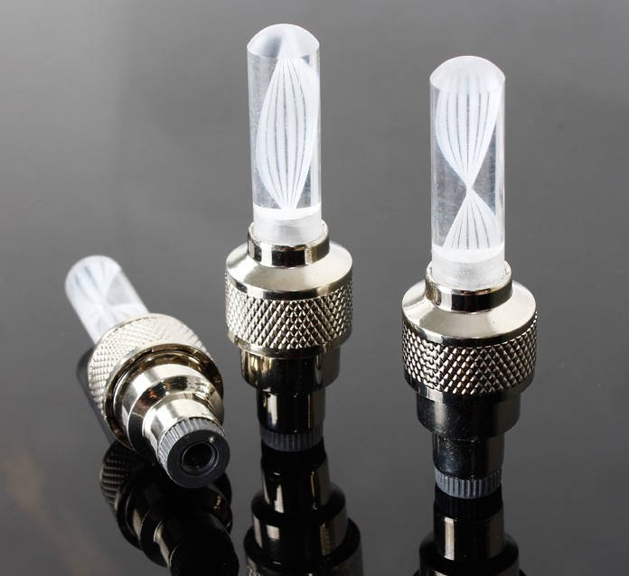 

Многоцветная диодная / LED насадка / мигалка / подсветка / колпачок на нипель колеса