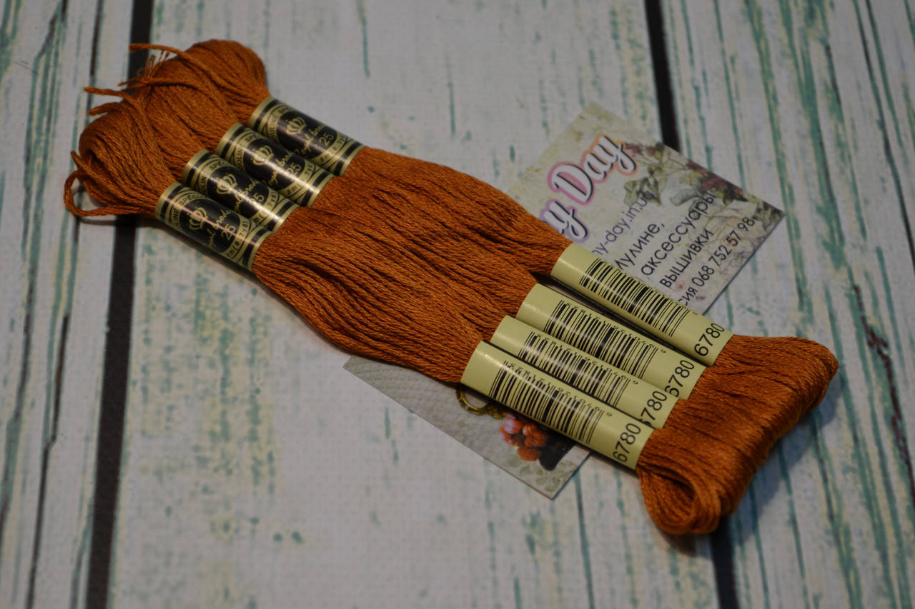 

Мулине Royal Broderie, цвет №780