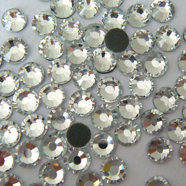 

Стразы Сrystalline hotfix.Crystal ss8(2,5mm).Упаковка 100шт.