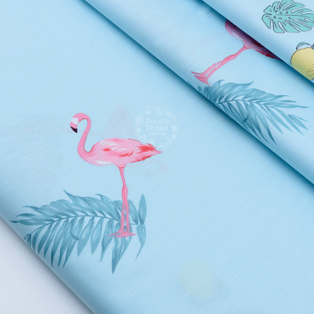 

Сатин ткань "Фламинго с пальмовыми ветками и лимонами" на голубом №1781с, Разные цвета