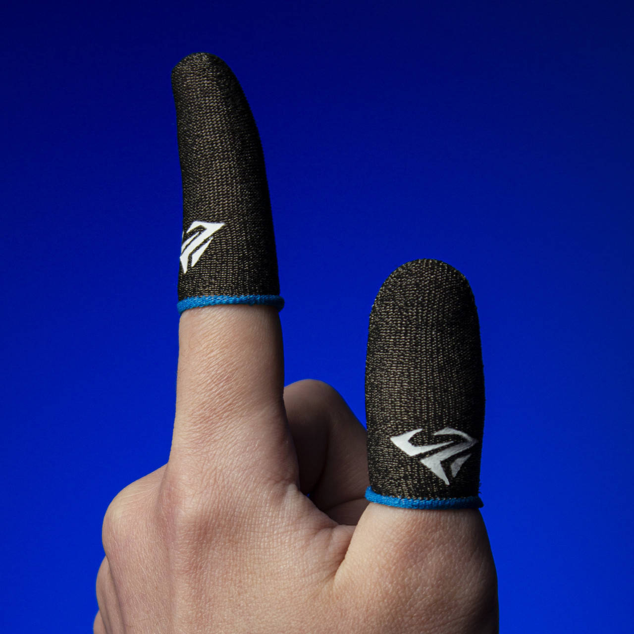 

Игровые напальчники с нейлоном Shezi для телефона смартфона планшета сенсорного экрана PUBG Call Of Duty