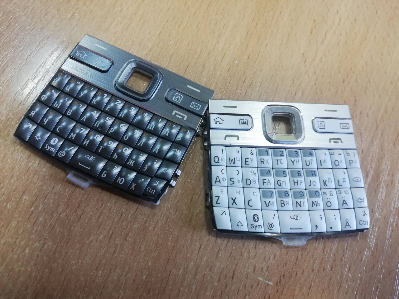 

Клавиатура,кнопки для Nokia E72