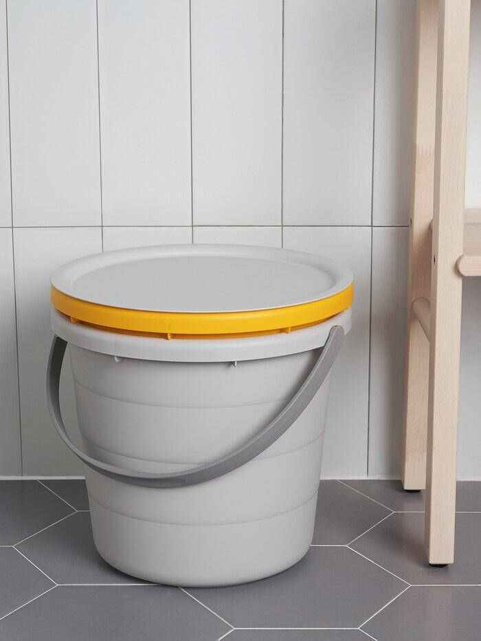 

Ведро с крышкой IKEA PEPPRIG из прочного пластика 3шт. 004.995.32, Серый