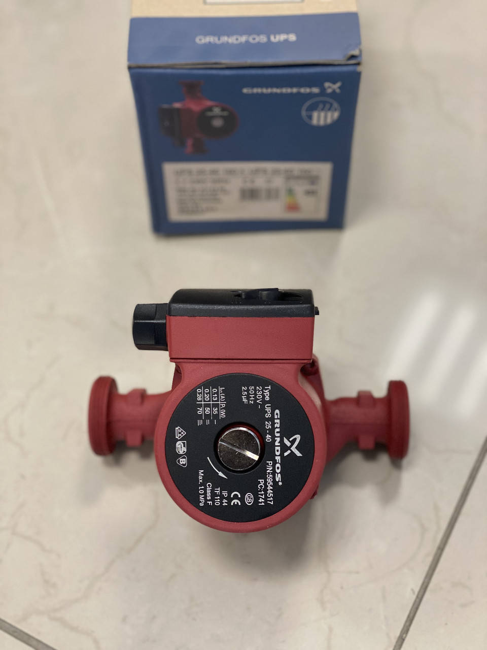

Циркуляционный насос Grundfos UPS 25-40/130 (короткая база)