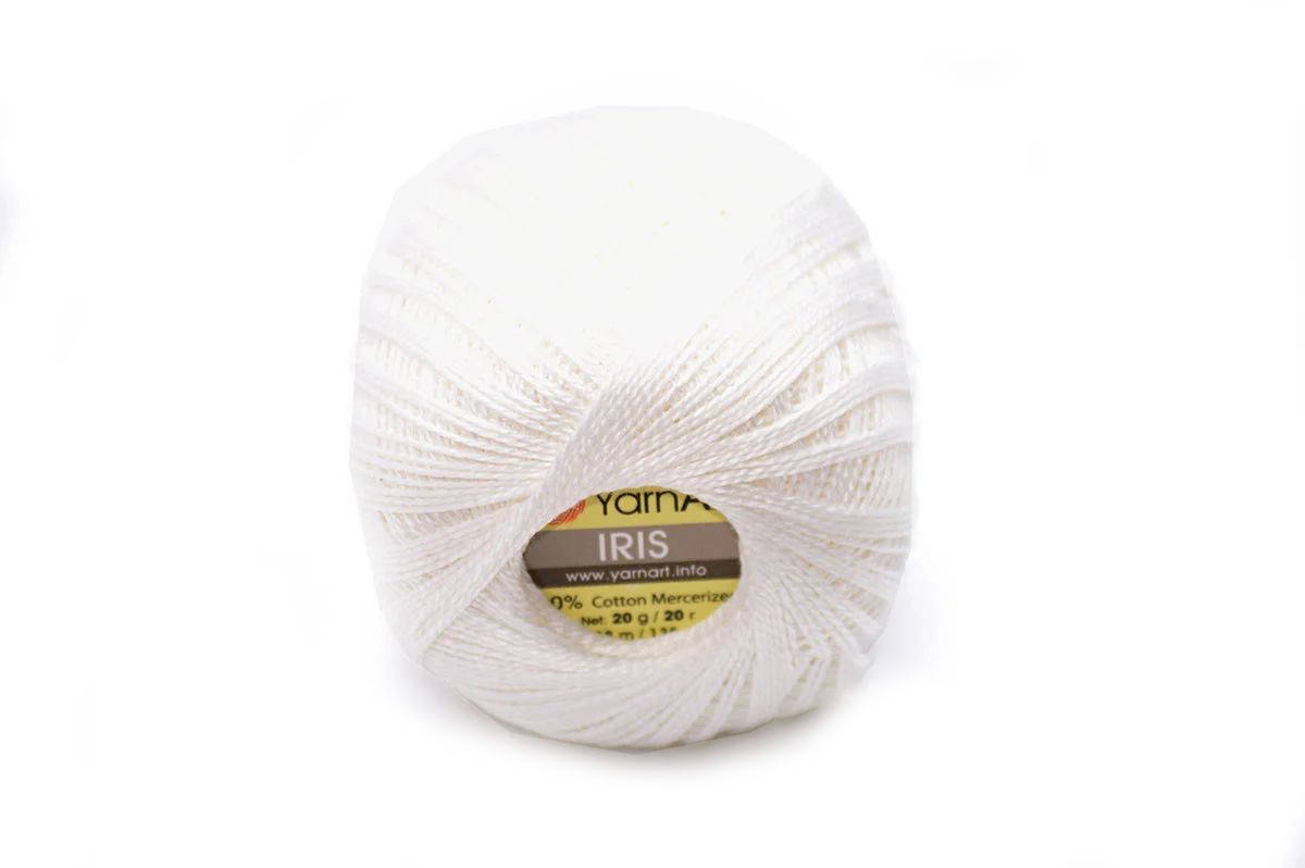 

YarnArt IRIS, белый №910