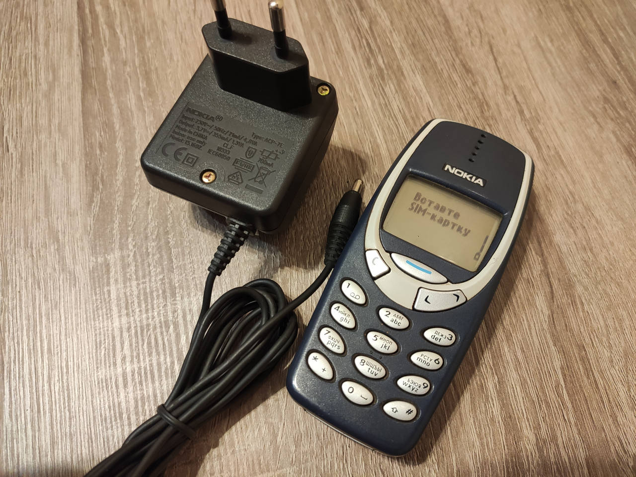 

Nokia 3310 оригинал б.у отличное состояние с оригинальным зарядным устройством!!!