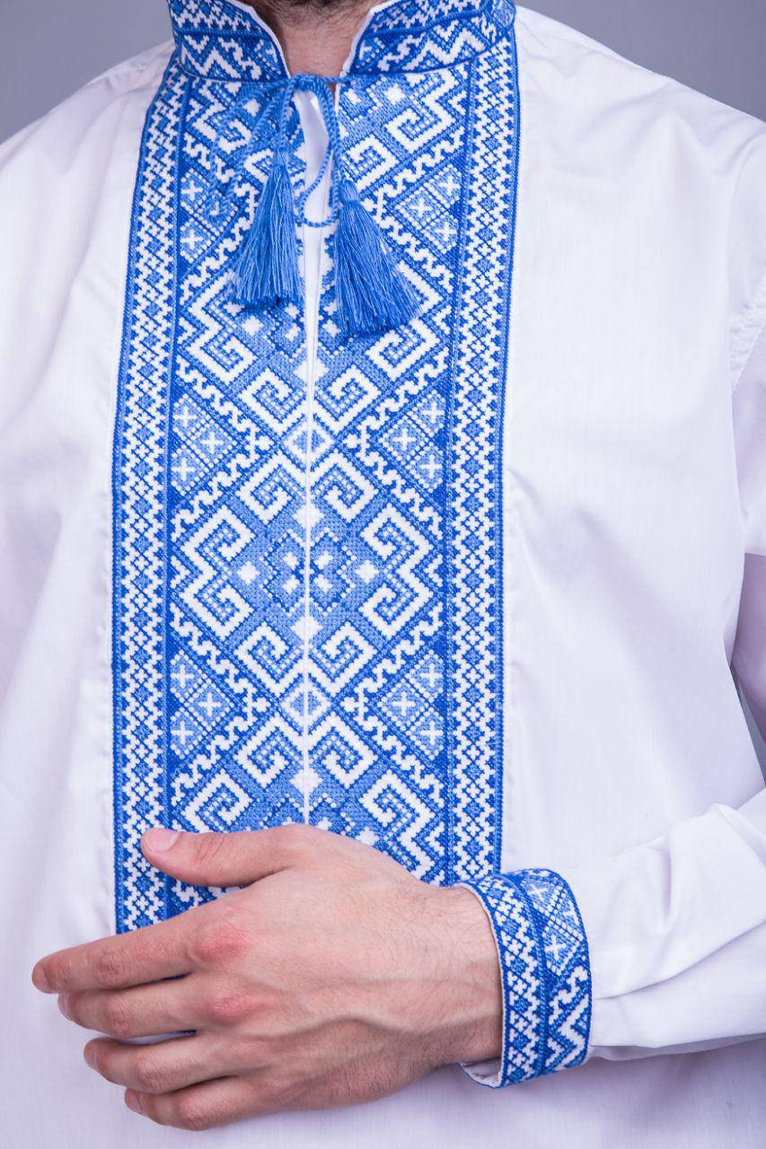 

Вышитая мужская рубашка