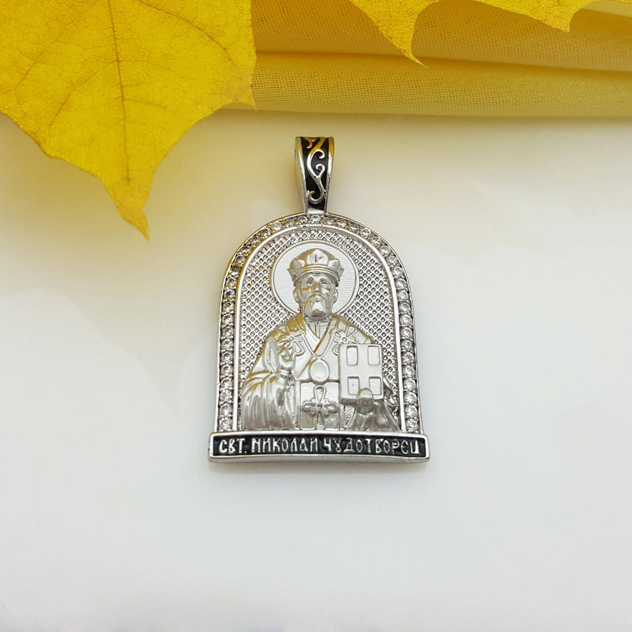 

Ладанка "Св. Николай" с чорной эмалью, родий, цирконий; Медсплав Xuping