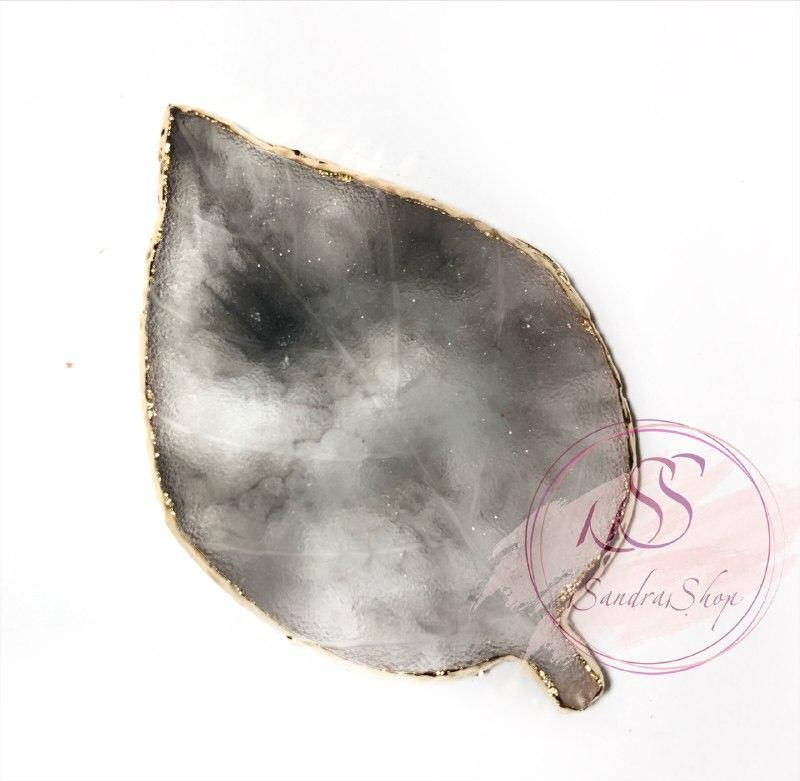 

Палитра "Листочек" для смешивания краски черная, Черный