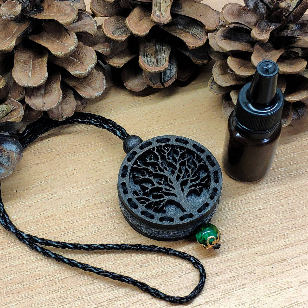 

Деревянный ароматизатор в машину "Дерево", подвеска+арома-жидкость