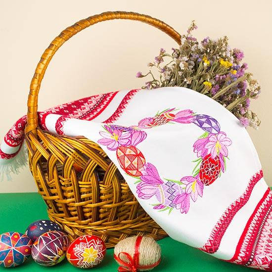 

Пасхальный рушник вышитый гладью 70 см