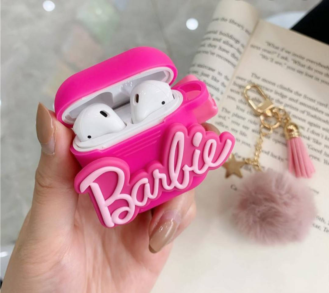 

Чехол футляр для наушников Apple AirPods 1, 2 Барби розовый + брелок меховый