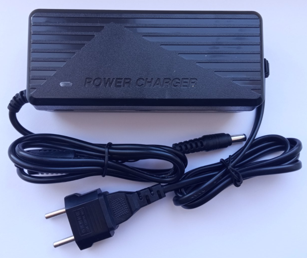 

Импульсный Блок питания, зарядка 3S li-ion DC 12.6V 5А CC/CV