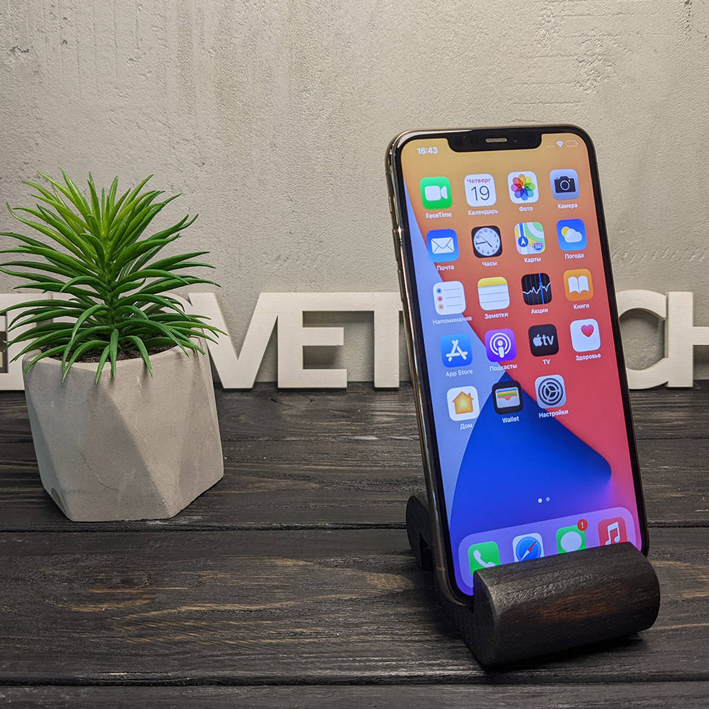 

Смартфон Apple iPhone 11 Pro 64GB Gold (054097) Б/У [66289]