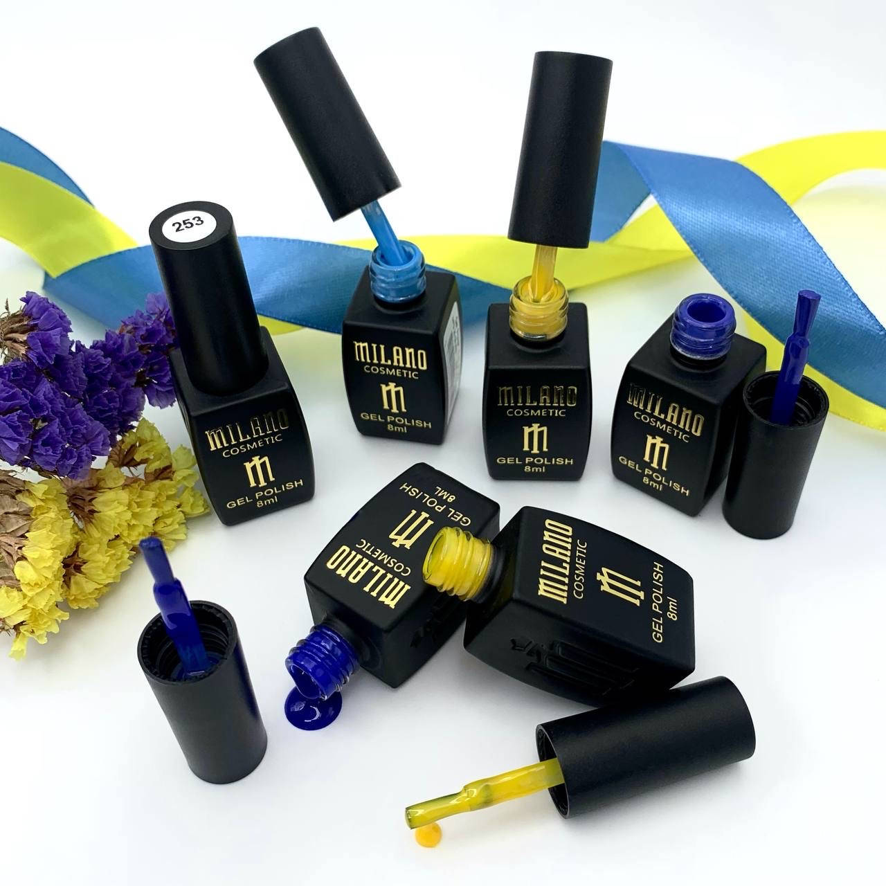 

Гель-лаки Мілано. Кольори прапора!!