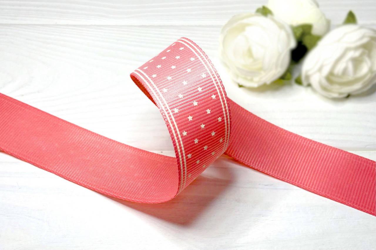 

РЕПСОВАЯ лента с принтом "Звездочка" 2,5см ≈8,3 метра, лента репс лосось