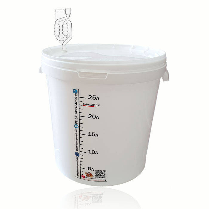 

Ферментер пластиковый на 33л BREWER