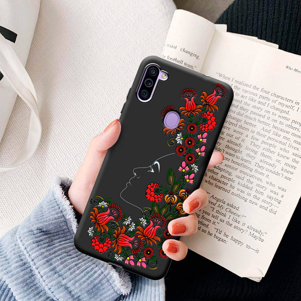 

Защитный чехол BoxFace Samsung Galaxy A11 / M11 Черный з текстурой 3D Ukrainian Muse
