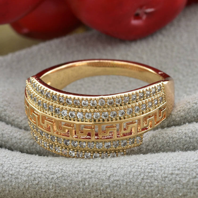 

Кольцо Xuping 14569 ширина 10 мм белые фианиты позолота 18К размер 20