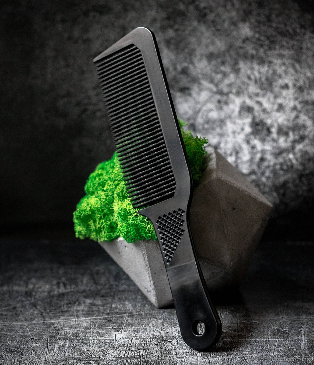

Профессиональная расческа FlatTop