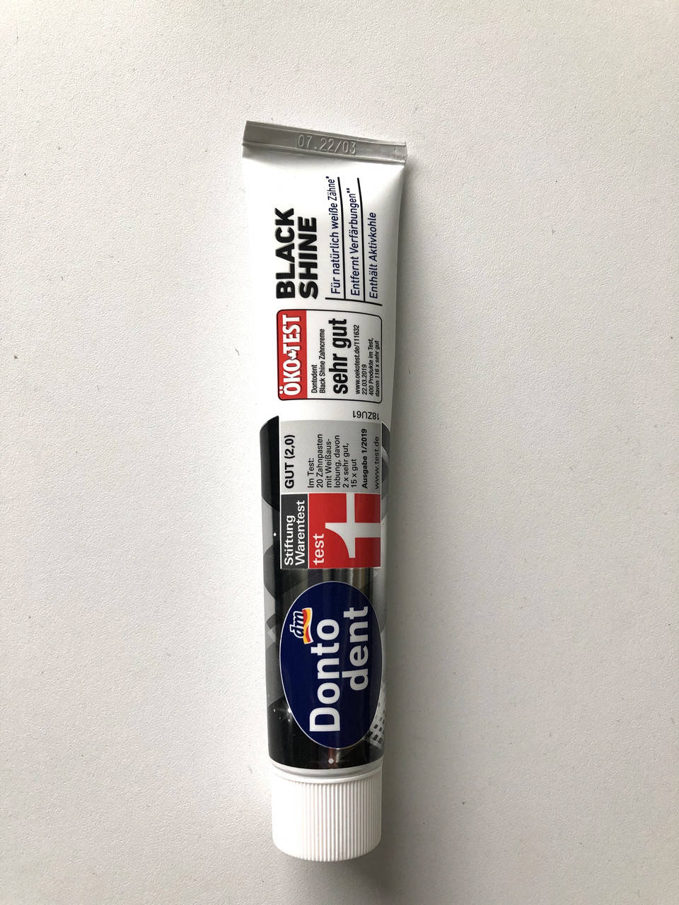 

Зубная паста с активированным углём Dontodent Black Shine, 75 мл