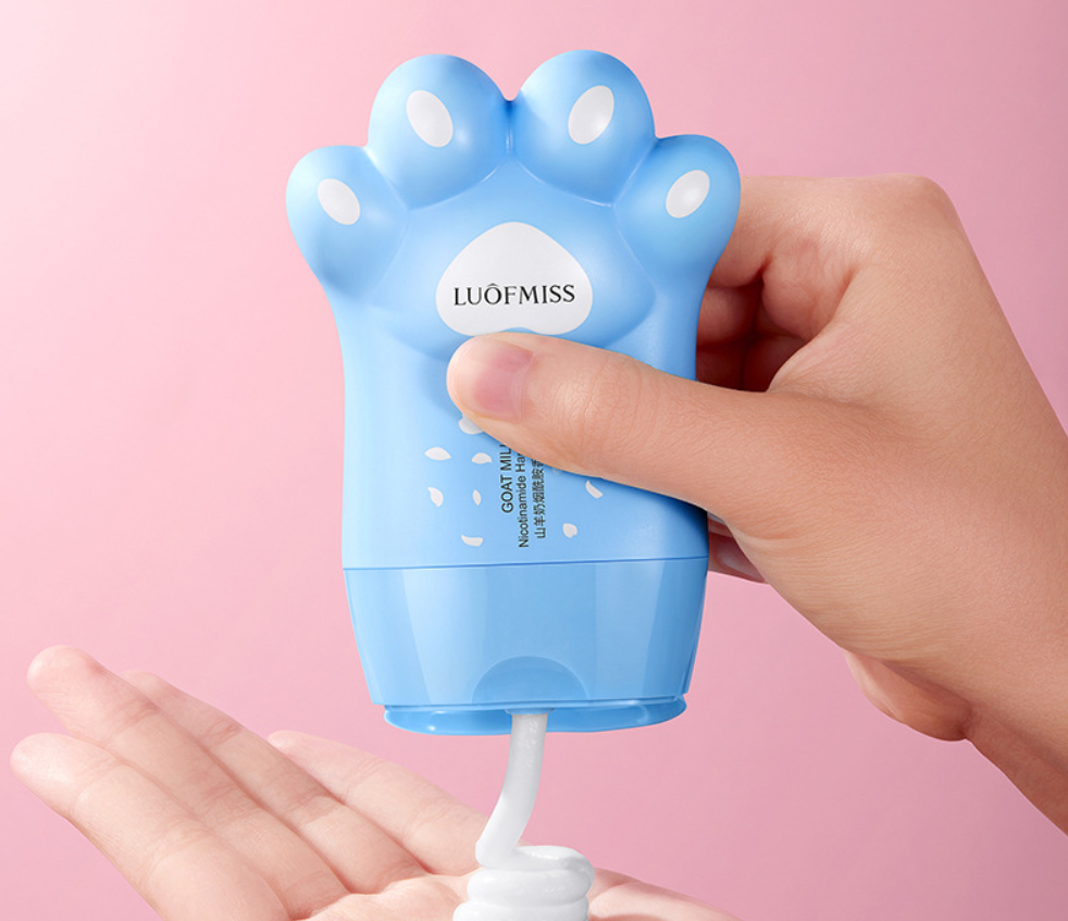 

Крем для рук с козьим молоком Luofmiss Goat milk, 80 г.