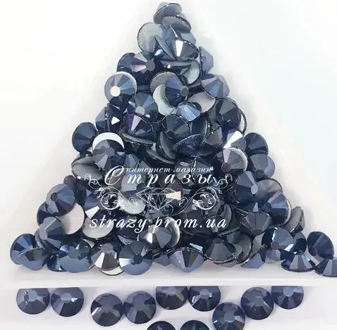 

Стразы ss20 Black Shiny (5,0мм) 1400шт "BlingInBox"
