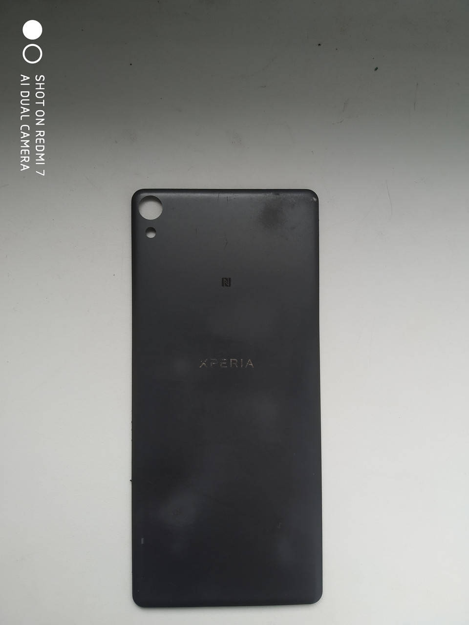 

Задняя крышка sony xperia xa grey, Темно-серый