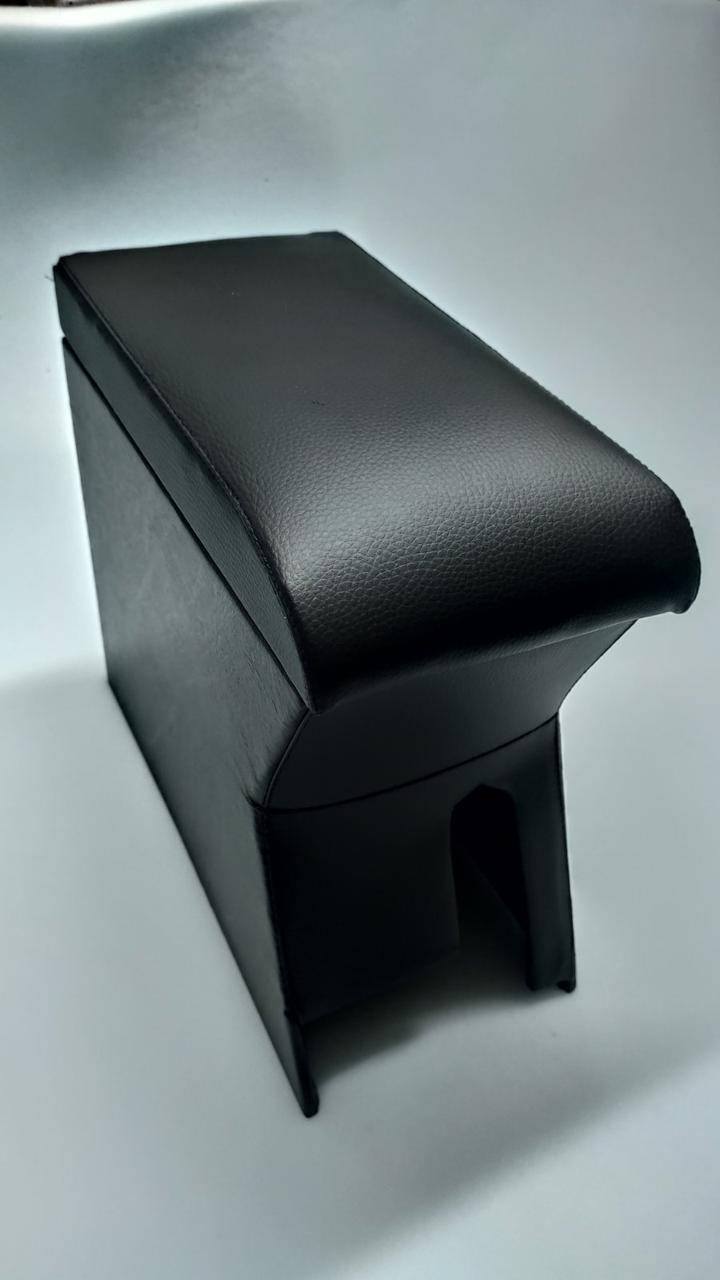 

Подлокотник Daewoo Lanos черный