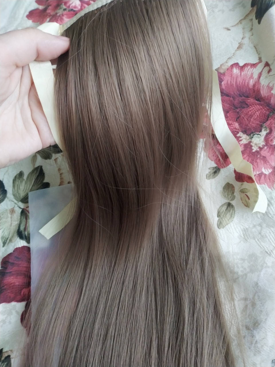 

Накладной хвост на ленте светло-русый