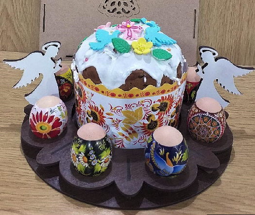 

Великодня підставка для паски і яєць, Венге