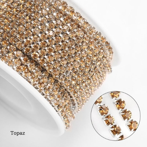 

Стразовая цепь Плотная. SS12 Topaz - Серебро. Цена за 0,5м