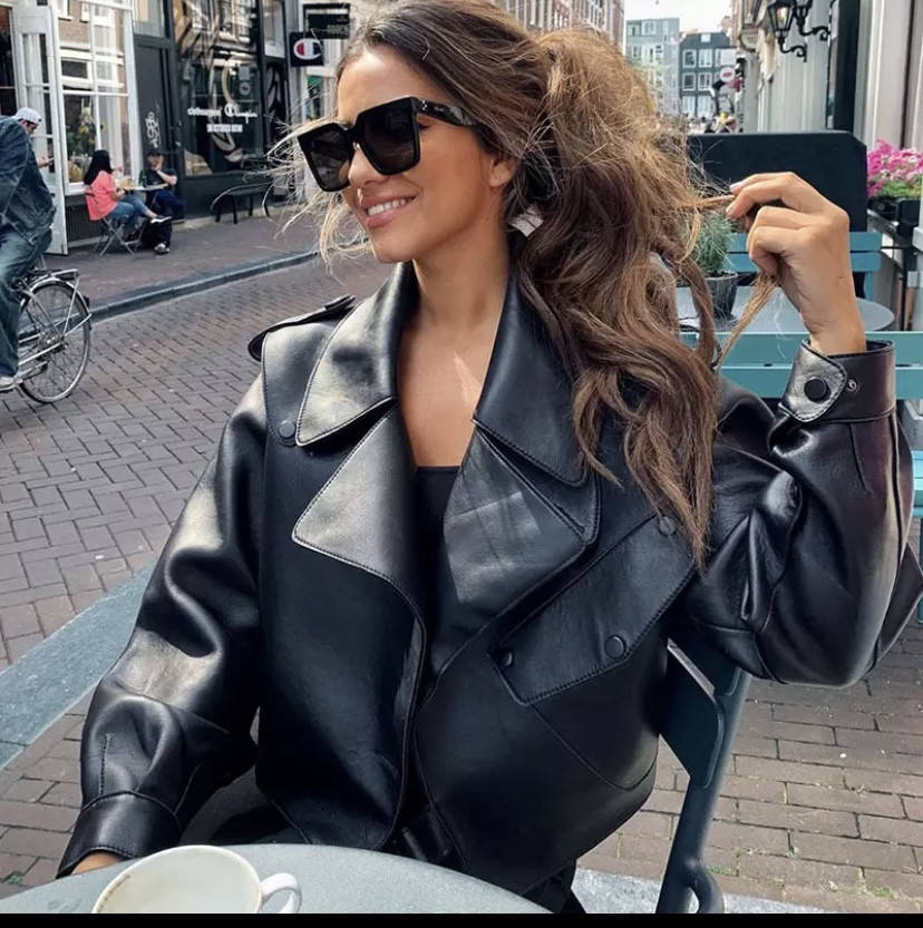 

Куртка косуха oversize из эко кожи тренд 2021, Черный