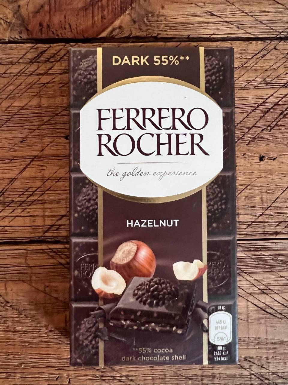 

Шоколадная плитка "Ferrero Rocher Hazelnut" 90 гр. Германия