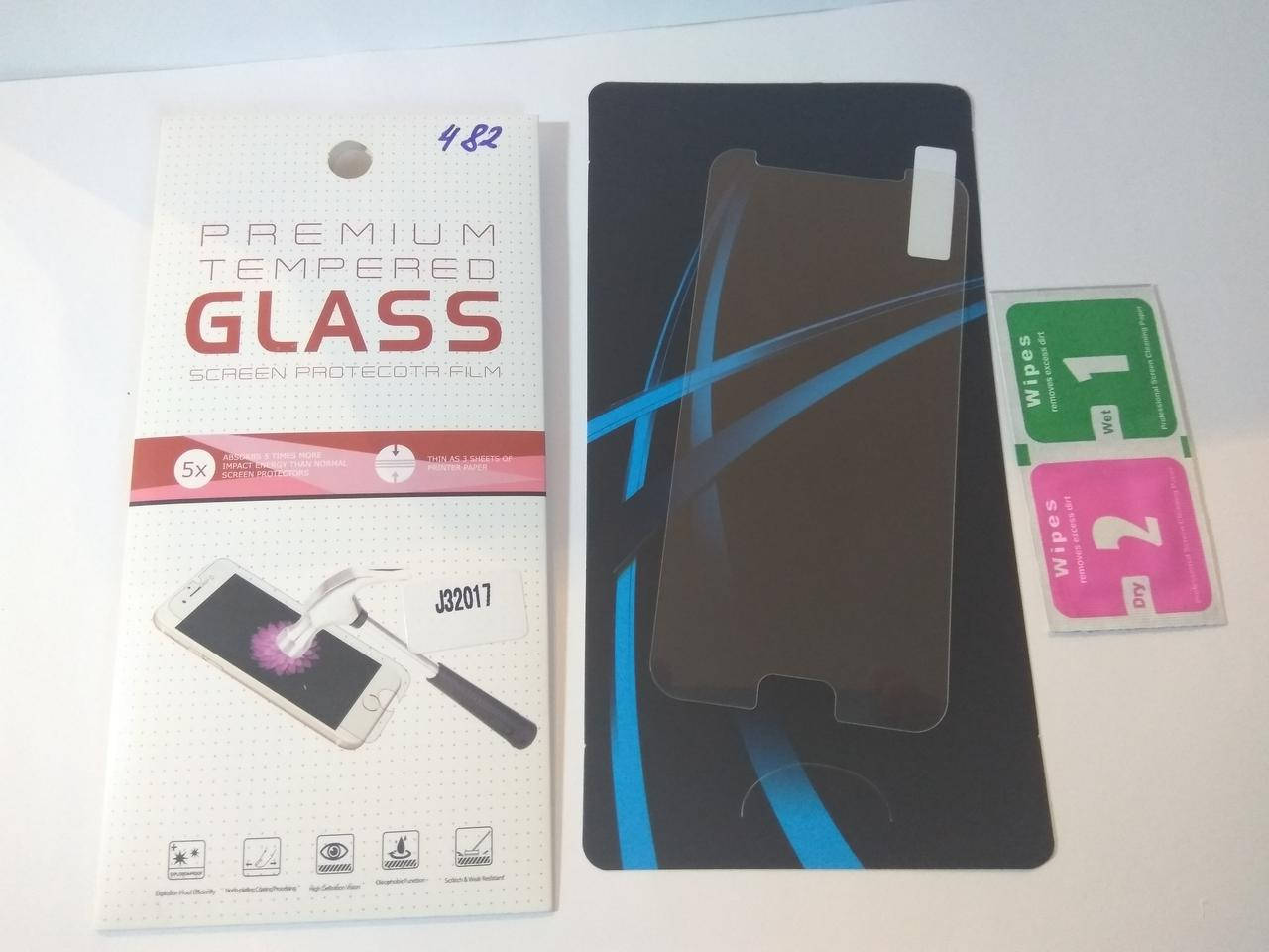 

Защитное стекло для Samsung Galaxy J3 (2017) J330