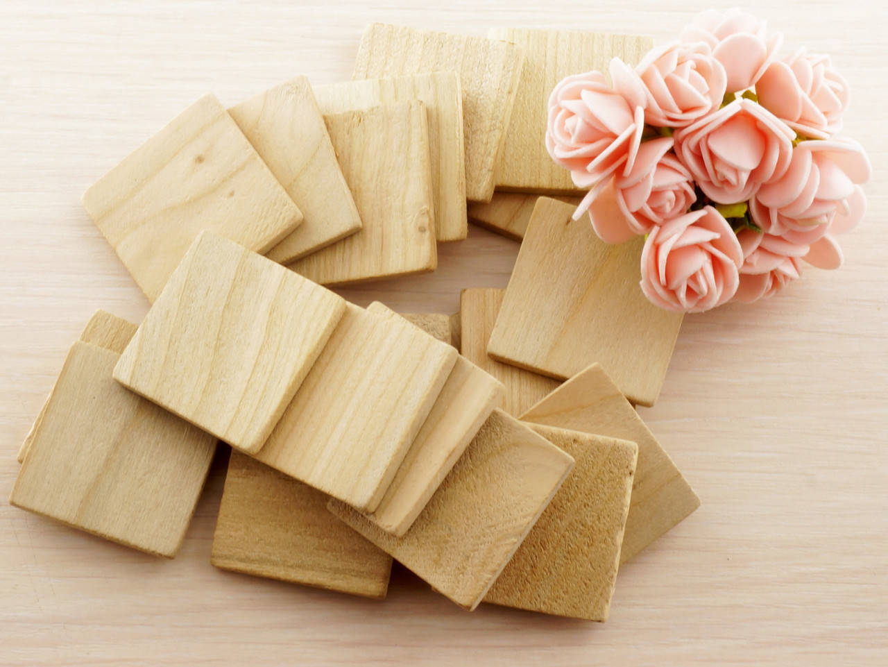 

Основа дерево квадрат пластинка 35*35 мм для росписи, творчества, декупажа