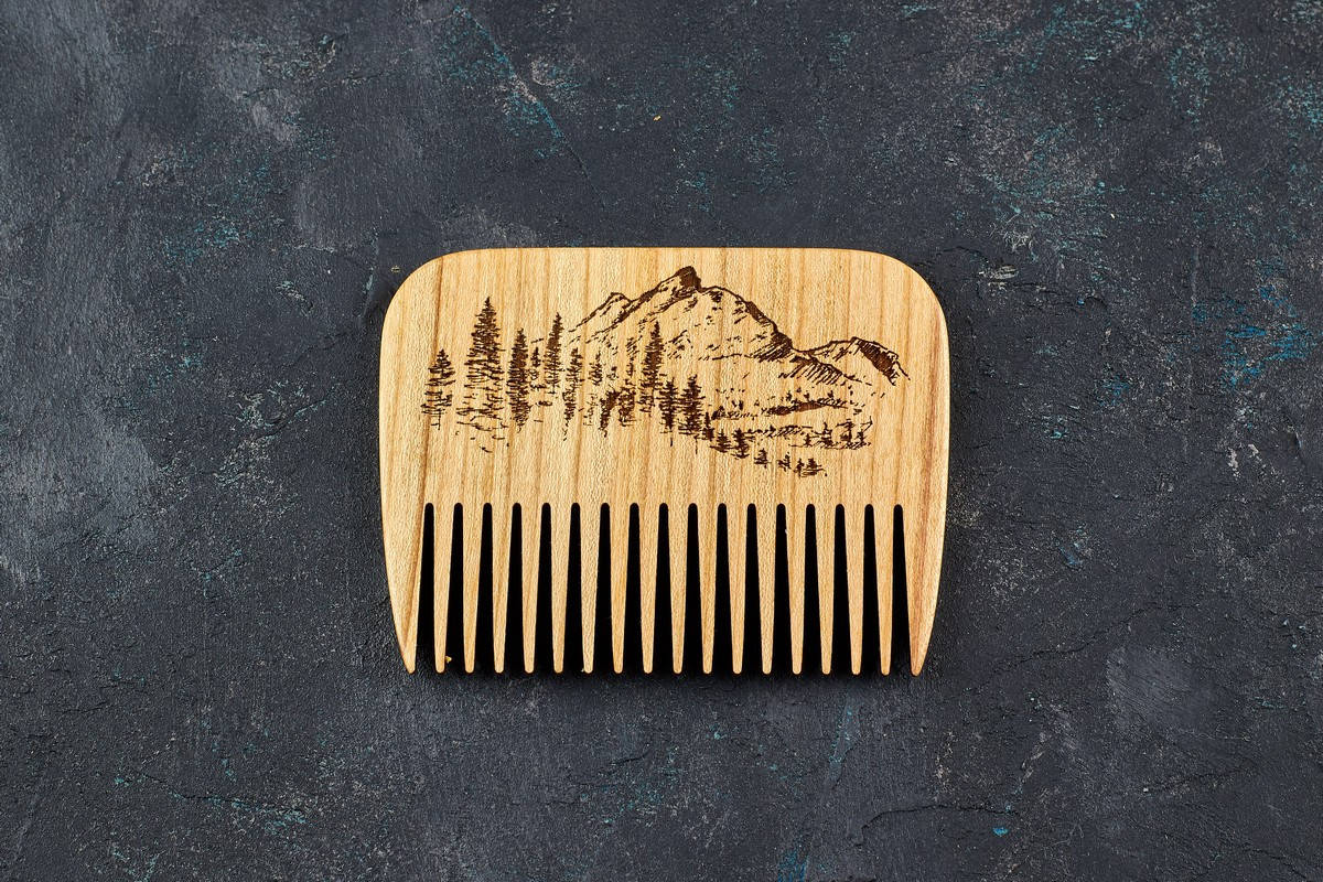 

Гребень для бороды Говерла из натурального дерева