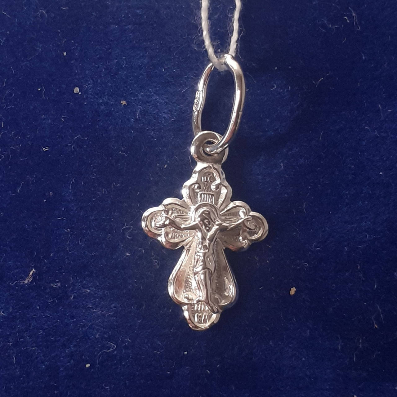 

Крестик серебряный 0.7 г