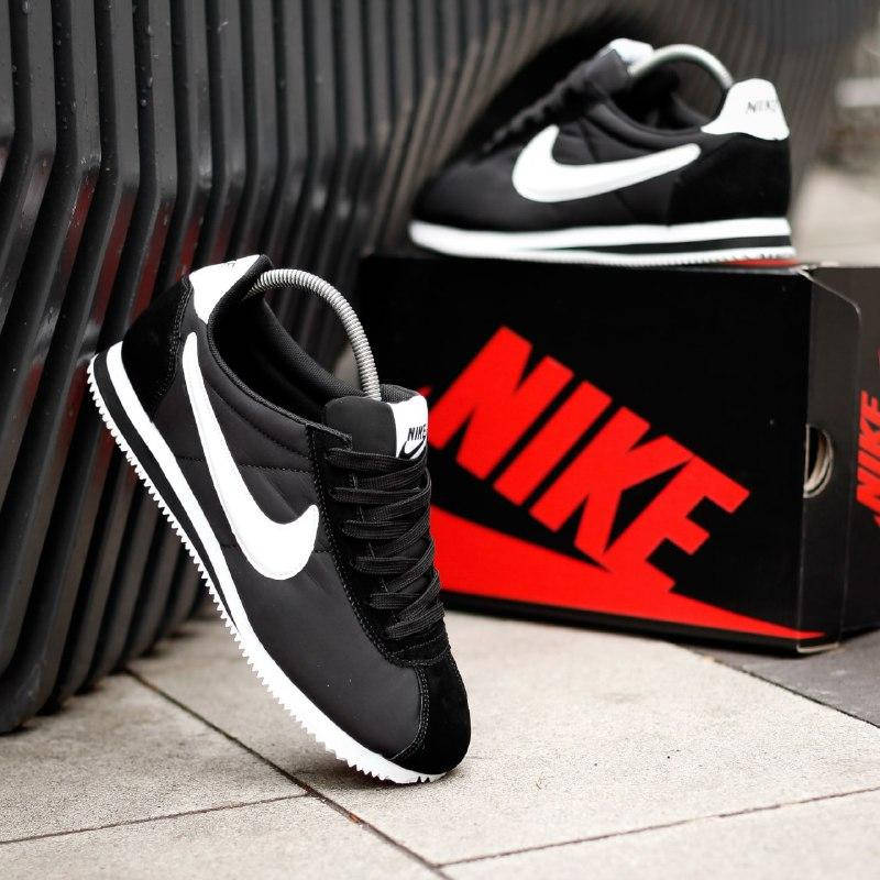 

Кроссовки мужские Nike Cortez (черные), Черный