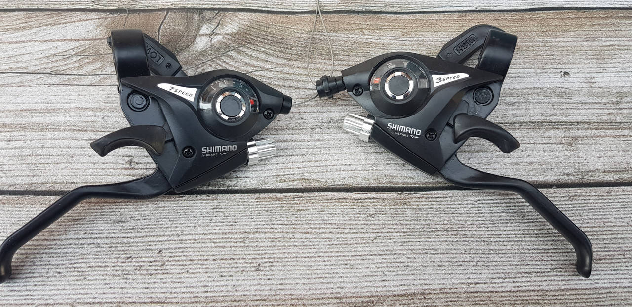 

Манетки моноблок SHIMANO ST-EF51-L 7 ск Сингапур