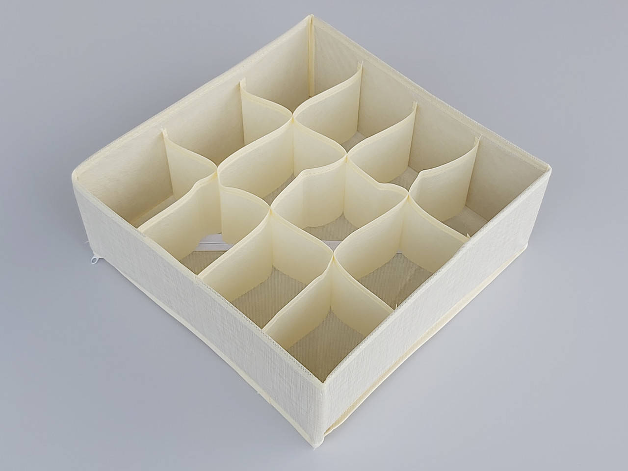 

Органайзер SR12 32×32×12 см на 12 отделений для хранения нижнего белья и мелких предметов одежды бежевый