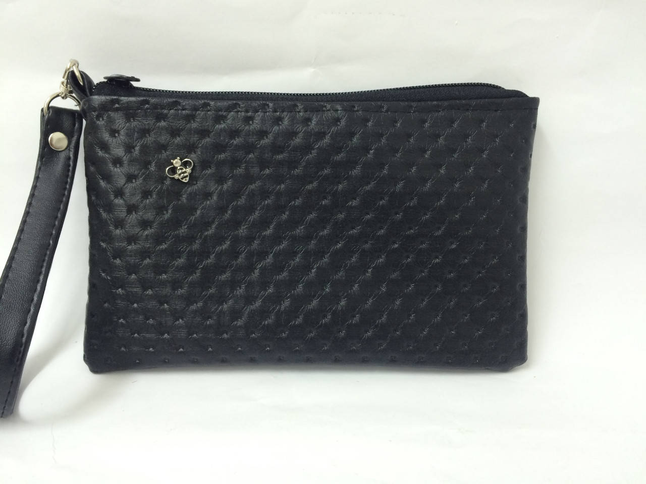 

Женская маленькая сумочка-косметичка на руку