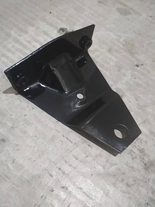 

Кронштейн крепления радиатора ГАЗ 2217 Соболь 2217-1302088